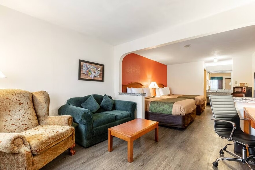 More Photos Of 6045 Macon Cv, Memphis Hotel For Sale