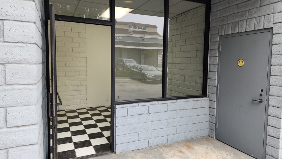 More Photos Of 780 N Diamond Bar Blvd, Diamond Bar Auto Repair For Lease
