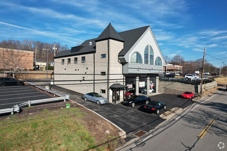 Primary Photo Of 1341 Old Freeport Rd, Pittsburgh Office For Lease