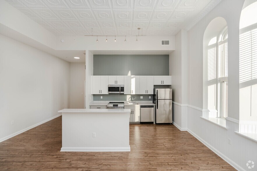 More Photos Of 1 S Wolfe St, Baltimore Apartments For Sale