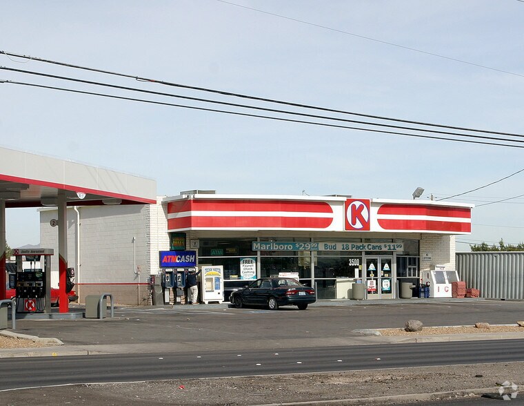 More Photos Of 3500 E Charleston Blvd, Las Vegas Service Station For Sale