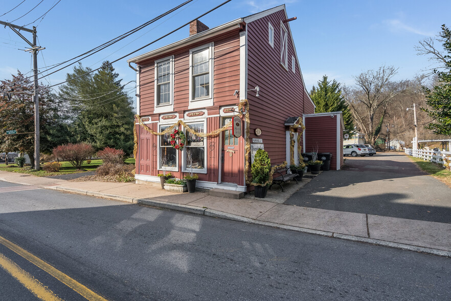 Primary Photo Of 9 Bridge St, Milford Storefront Retail Office For Sale