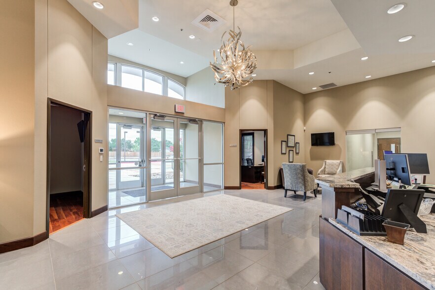 More Photos Of 5241 98th St, Lubbock Office Residential For Sale