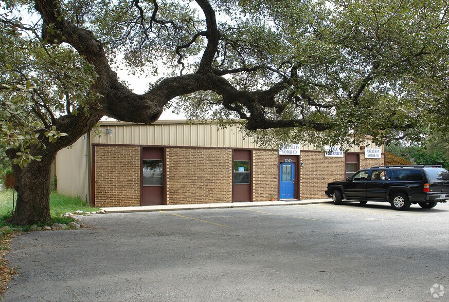 More Photos Of 15505 Capital Port, San Antonio Light Manufacturing For Lease