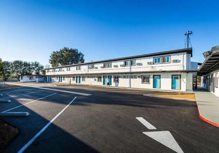 More Photos Of 2255 Bird St, Oroville Apartments For Sale