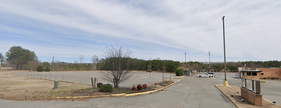 More Photos Of 13264 Mountain Rd, Glen Allen Manufacturing For Lease