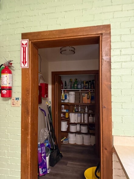 More Photos Of 1777 Kipling St, Lakewood Office For Sale