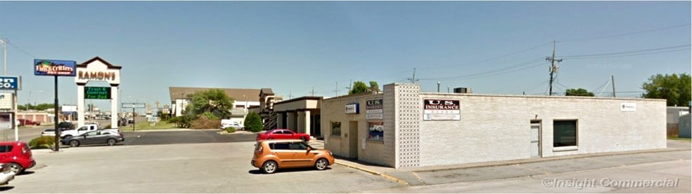 More Photos Of 2016 W Gore Blvd, Lawton Office For Lease