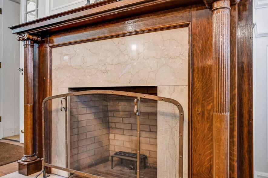 More Photos Of 461 Linwood Ave, Buffalo Apartments For Sale
