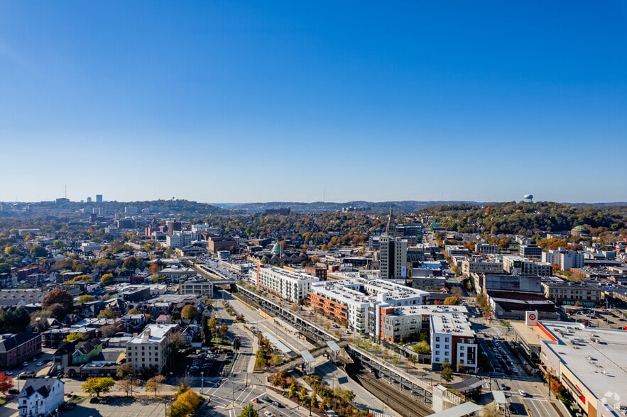 More Photos Of 6105 Spirit St, Pittsburgh Apartments For Lease