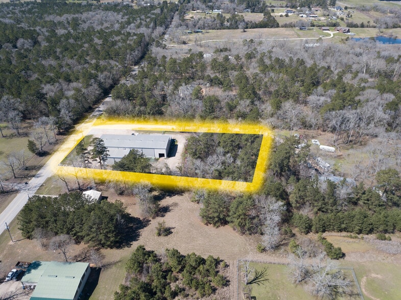 More Photos Of 9730 Shepard Hill Rd, Willis Warehouse For Sale