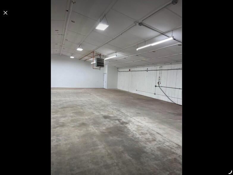 More Photos Of 38 Milton Rd, Rochester Manufacturing For Lease