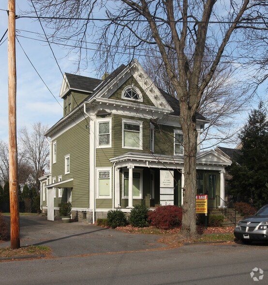 More Photos Of 79 St James St, Kingston Office For Lease