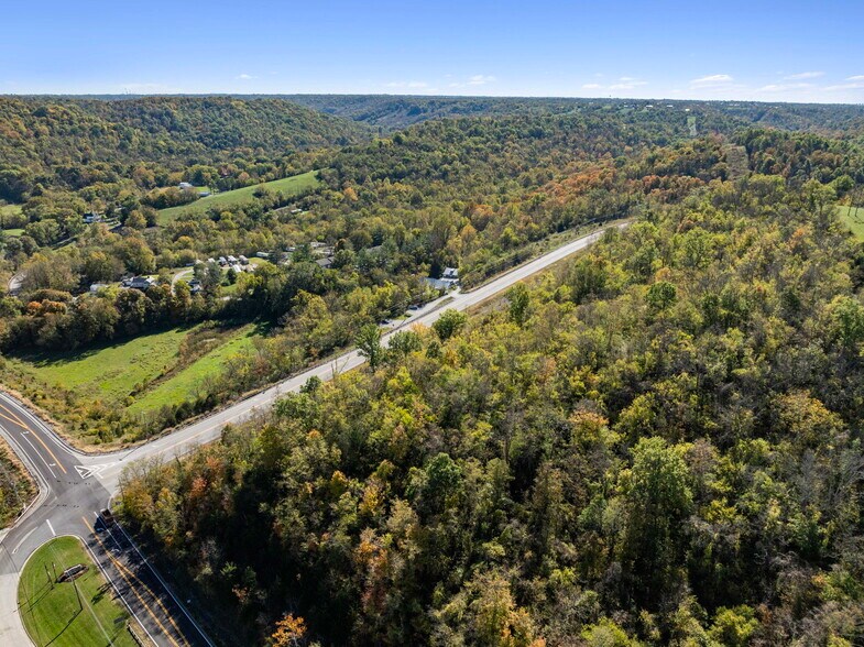 More Photos Of 4465 W Augusta Chatham Rd, Augusta Winery Vineyard For Sale