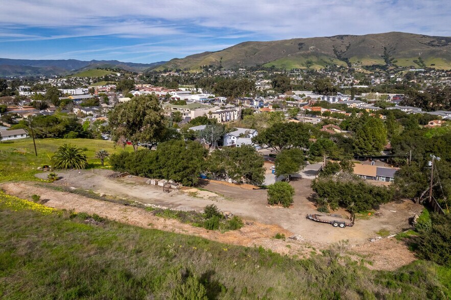 More Photos Of 3281 Rockview Pl, San Luis Obispo Apartments For Sale