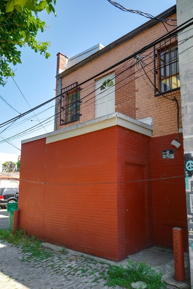 More Photos Of 1641 W Broad St, Richmond Office For Sale