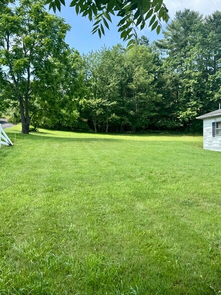 More Photos Of 1388 Ritter Dr, Daniels Freestanding For Sale