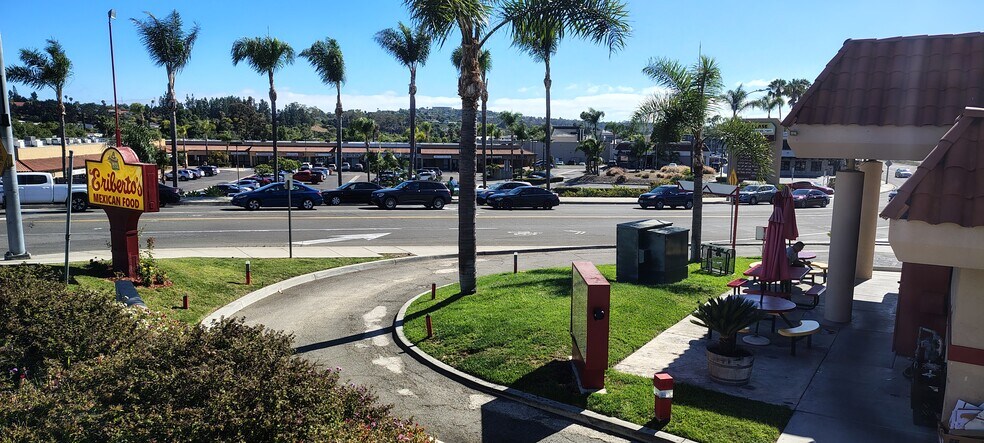More Photos Of 1805 Hacienda Dr, Vista Fast Food For Lease