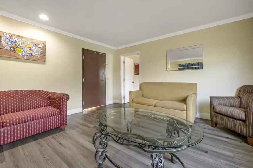 More Photos Of 24412 Sunnymead Blvd, Moreno Valley Hotel For Sale