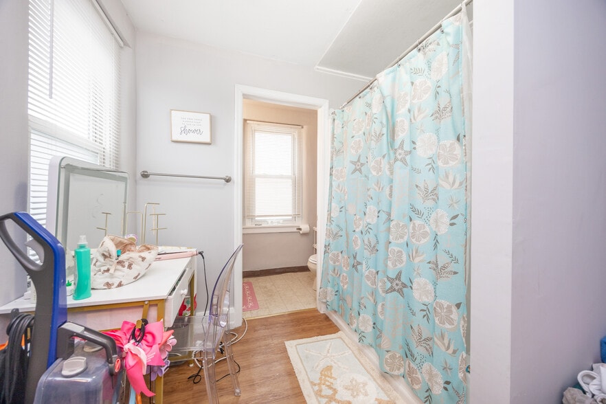 More Photos Of 109 Gravel Pike, Collegeville Office Residential For Sale