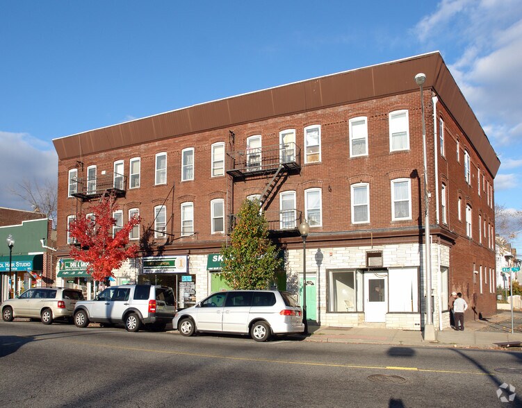 More Photos Of 1070 Main Ave, Clifton Storefront Retail Residential For Lease