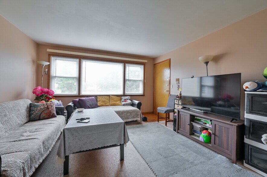 More Photos Of 8544 W Gregory St, Chicago Apartments For Sale