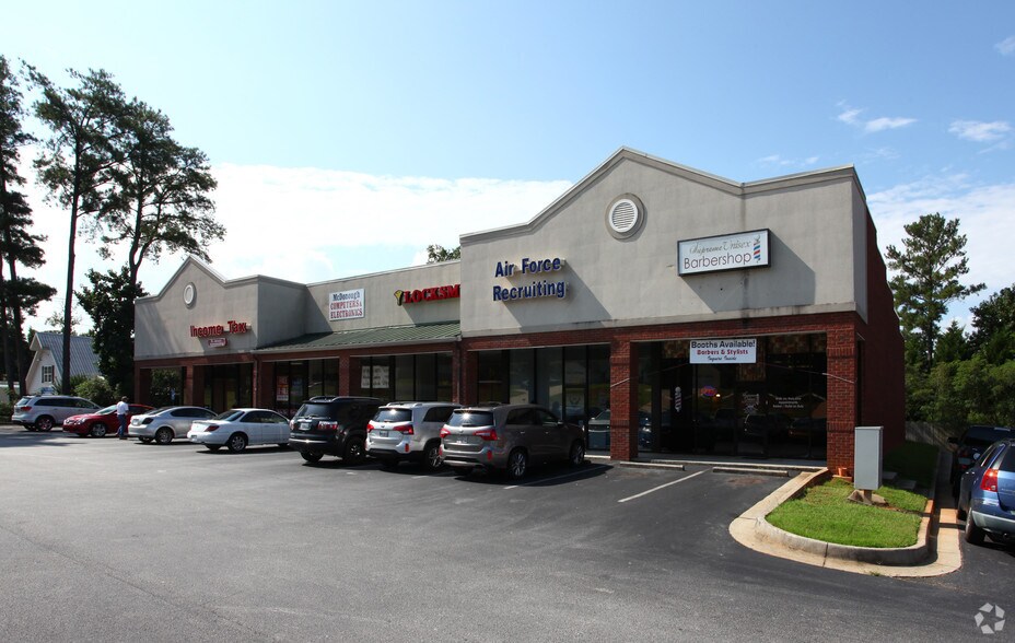 More Photos Of 141-167 Jonesboro Rd, McDonough Unknown For Lease