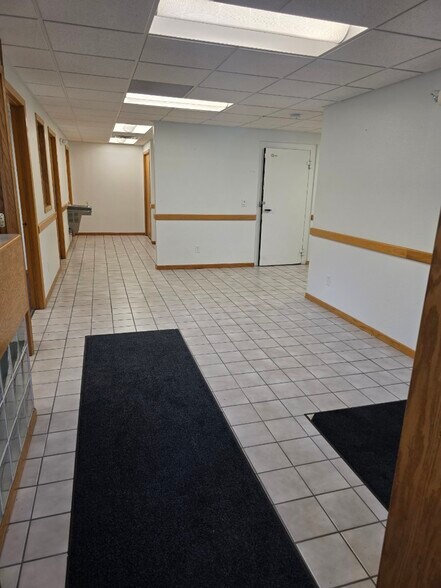 More Photos Of 1130 Sextonville Rd, Richland Center Medical For Lease