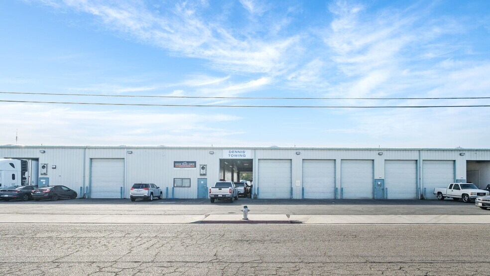 More Photos Of 2695 S Cherry Ave, Fresno Warehouse For Lease