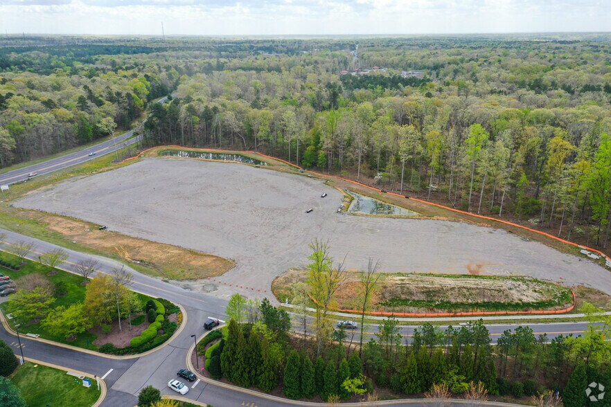 More Photos Of 13701 Bon Secours Dr, Midlothian Medical For Lease