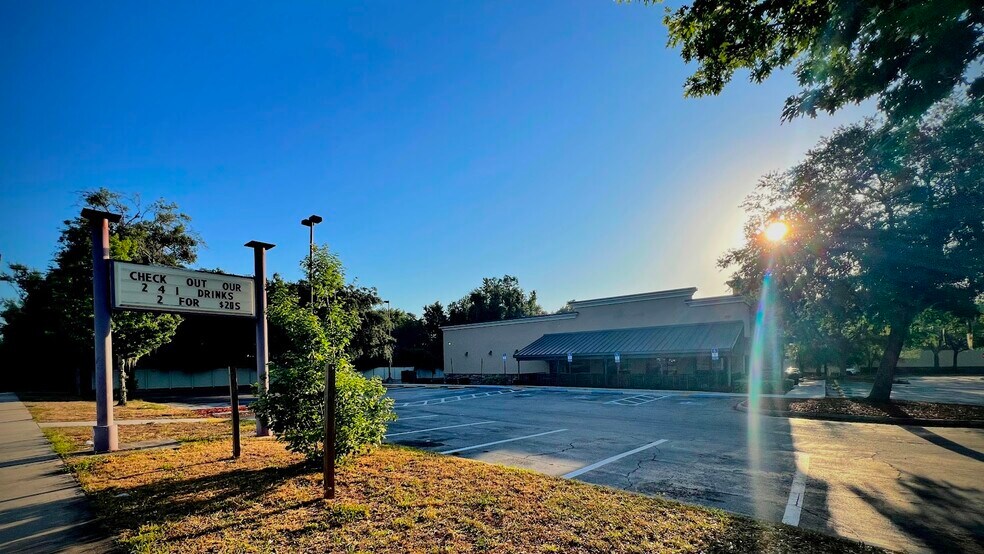 Primary Photo Of 2503 S Kirkman Rd, Orlando Restaurant For Lease