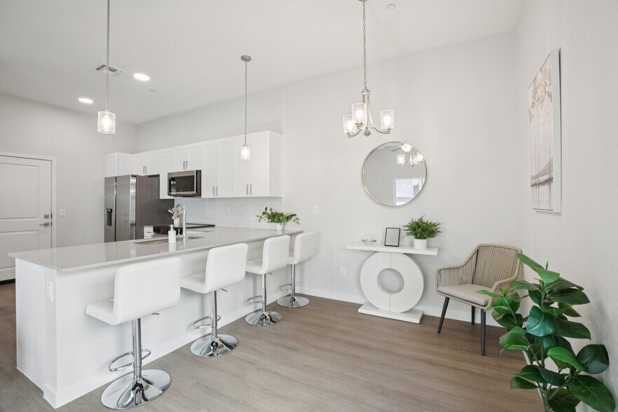 More Photos Of 4630 N 23rd Ave, Phoenix Apartments For Sale