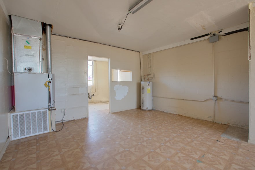 More Photos Of 332 W 8th St, Merced Religious Facility For Sale