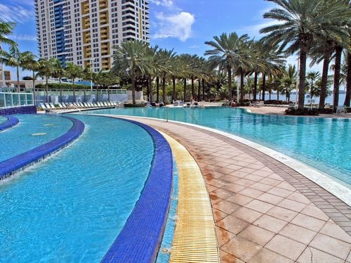More Photos Of 1500-1506 Bay Rd, Miami Beach Apartments For Lease