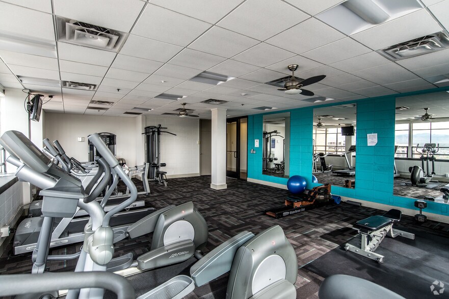 More Photos Of 901 N Sherman St, Denver Apartments For Lease