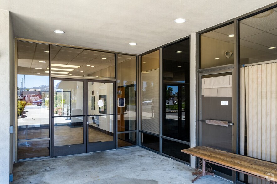 More Photos Of 2101 Vale Rd, San Pablo Medical For Lease