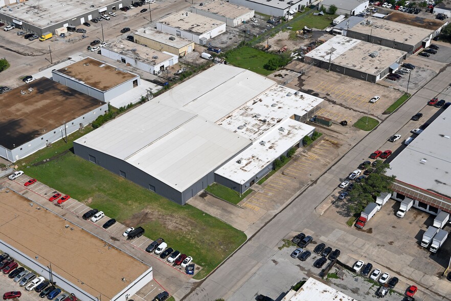 More Photos Of 601 Shepherd Dr, Garland Warehouse For Sale