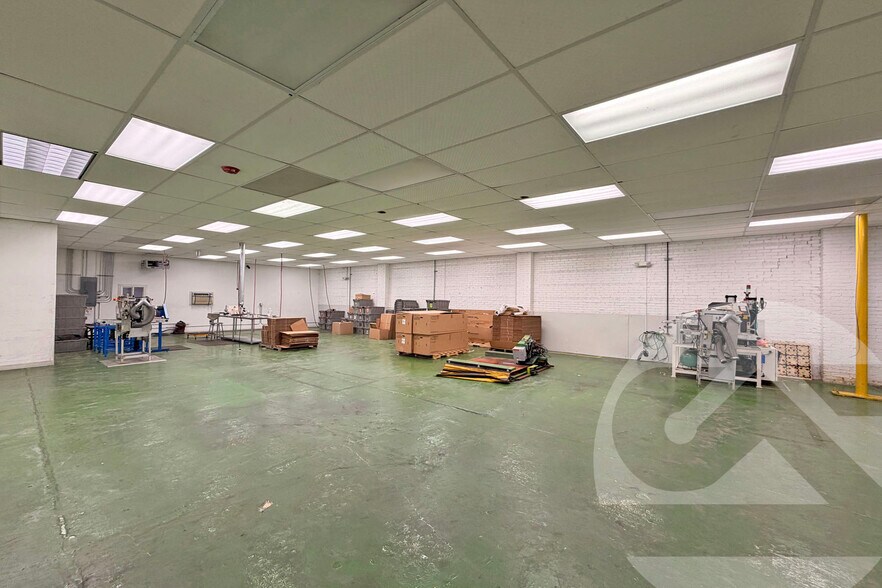 More Photos Of 501 W Kearsley St, Flint Manufacturing For Lease