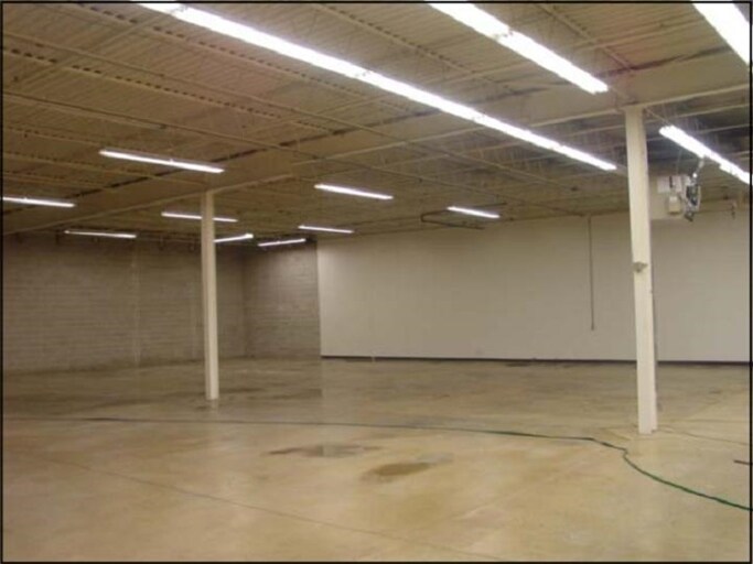 More Photos Of 1997 Ohio St, Lisle Warehouse For Sale