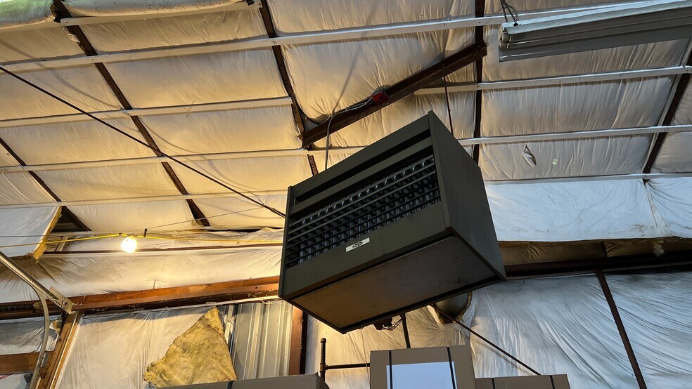 More Photos Of 429 Shore Rd, Bourne Industrial For Sale