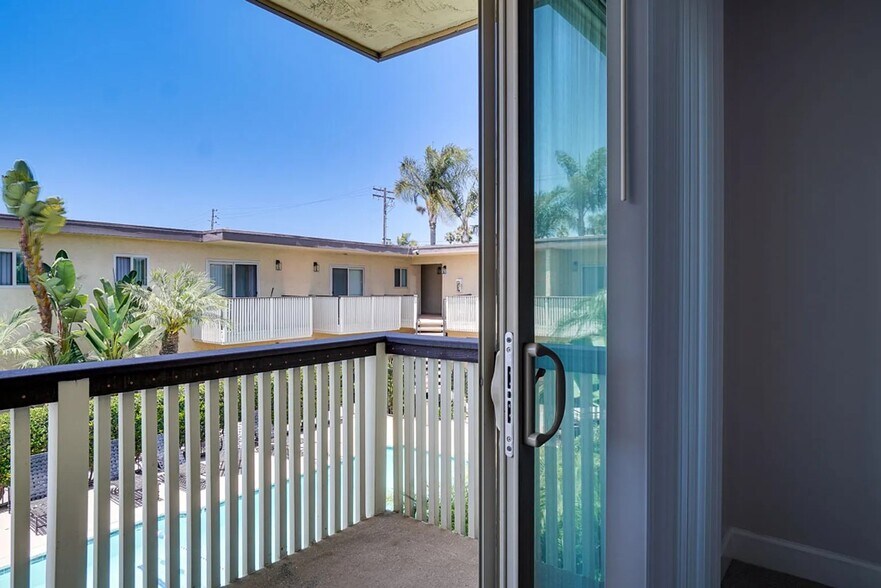 More Photos Of 660 F St, Chula Vista Apartments For Sale