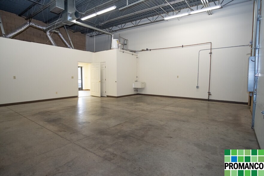 More Photos Of 111 Industry Rd, Marietta Light Distribution For Lease