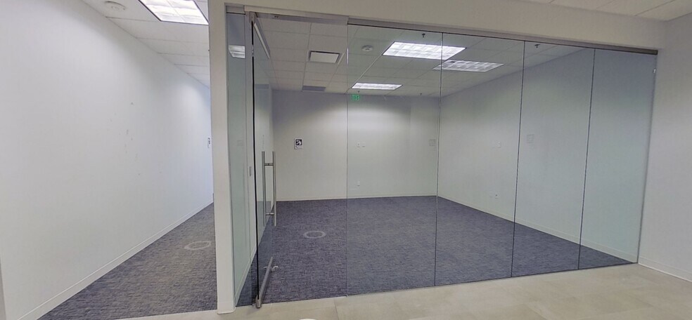 More Photos Of 5445 Legacy Dr, Plano Office For Lease