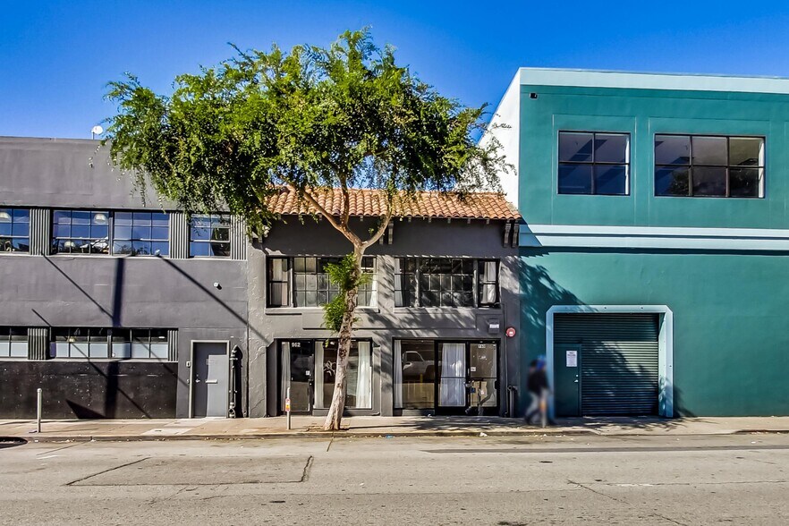 More Photos Of 960 Folsom St, San Francisco Storefront Retail Office For Lease