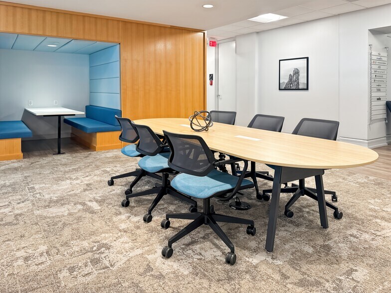 More Photos Of 5 Concourse Pky NE, Atlanta Coworking Space