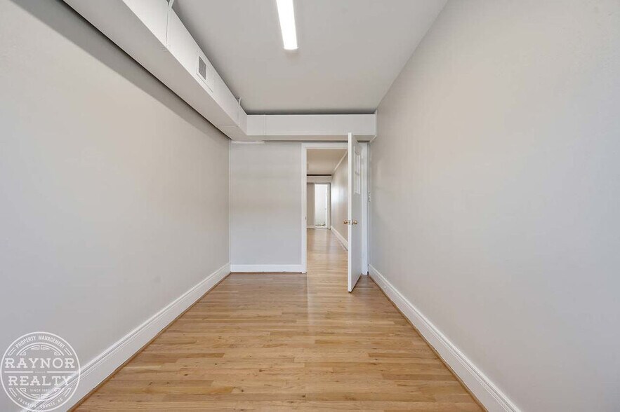 More Photos Of 608-620 Bickett Blvd, Louisburg Storefront For Lease