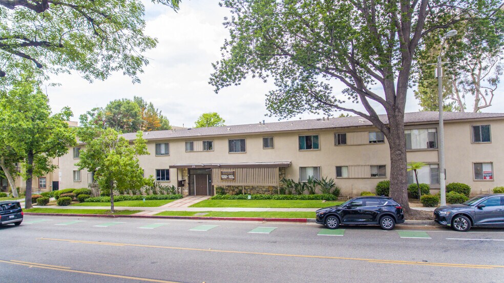More Photos Of 275 S Marengo Ave, Pasadena Apartments For Sale