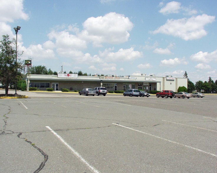 Primary Photo Of 527 Wrightstown Sykesville Rd, Wrightstown Freestanding For Sale