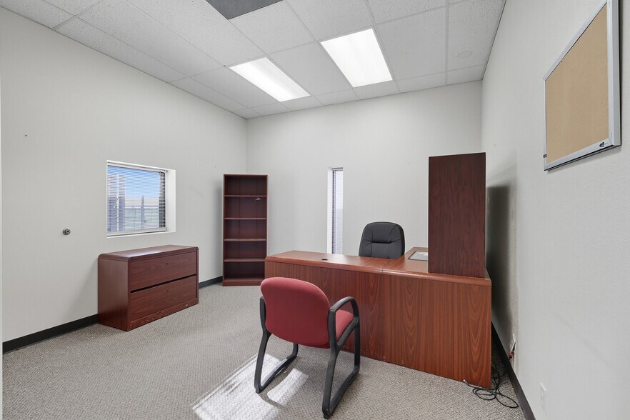 More Photos Of 16430 W US Highway 380, Ponder Warehouse For Sale