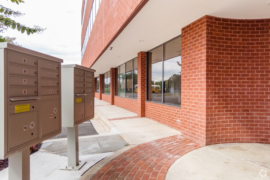 More Photos Of 4 Taft Ct, Rockville Medical For Sale